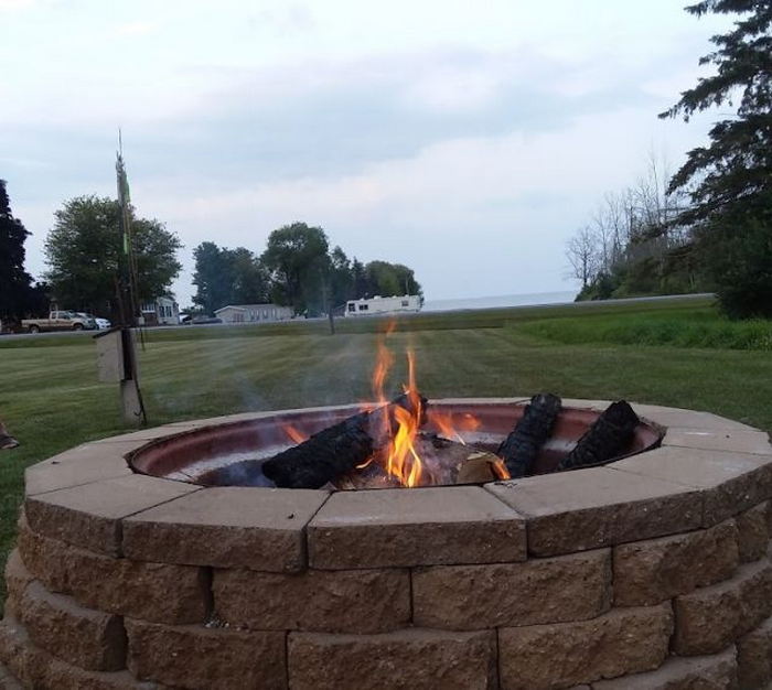 Windmill Motel (Siemen Motel) - Web Listing (newer photo)